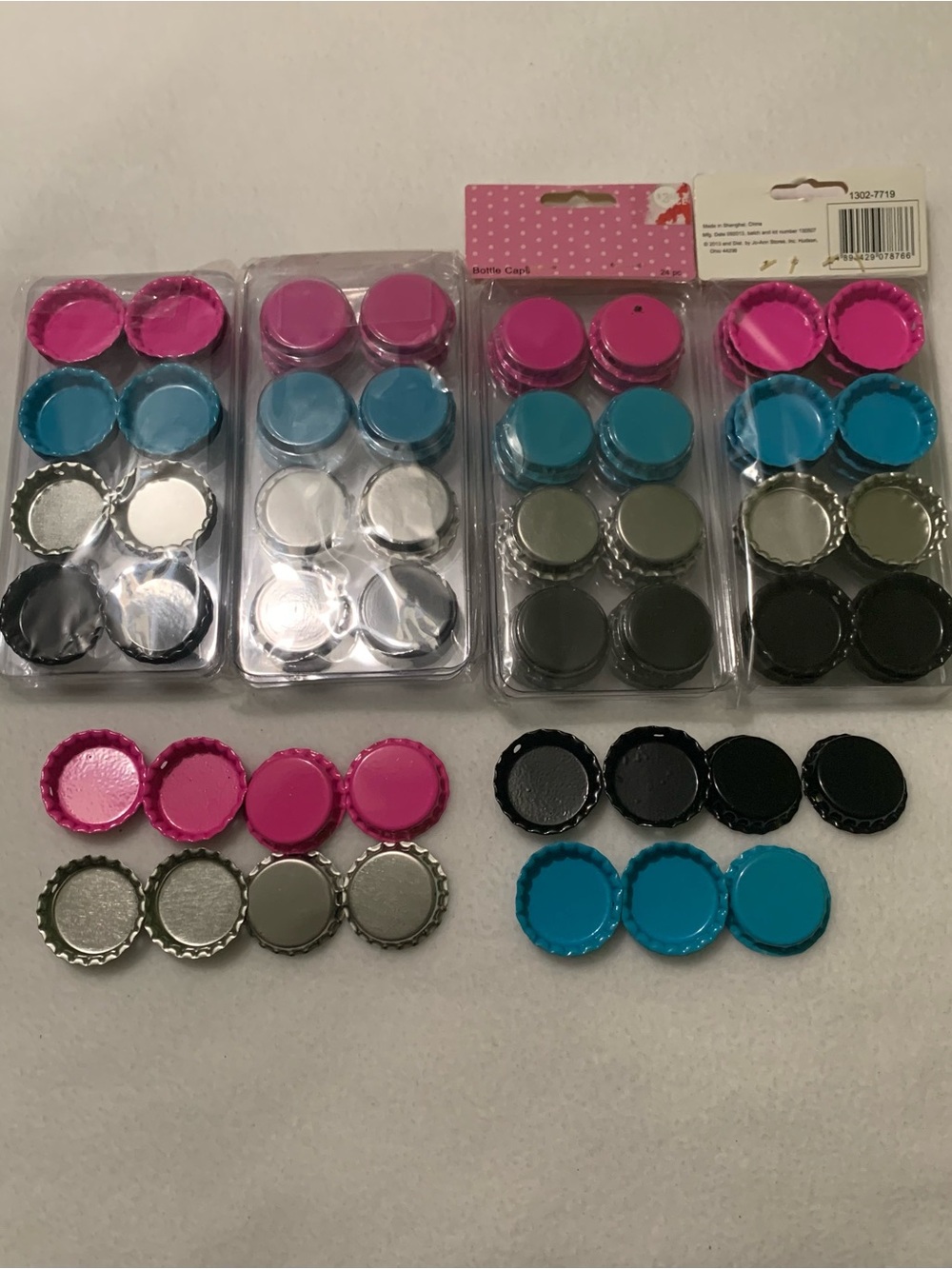 111 Pice   Bottle Caps For Crafting and Jewelry Pink, Blue, Silver, Black